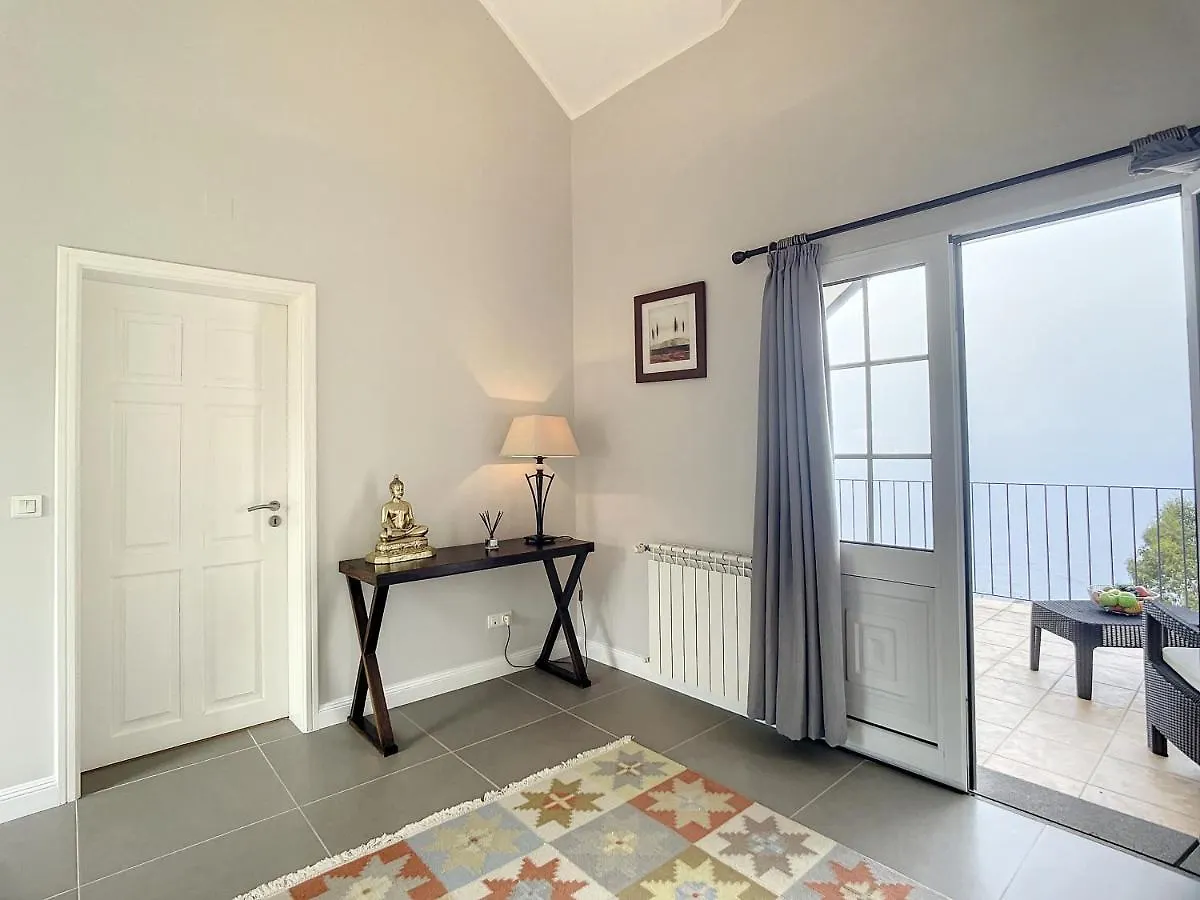 Vakantiehuis Vinhaticos Villa By Atlantic Holiday Porto Moniz